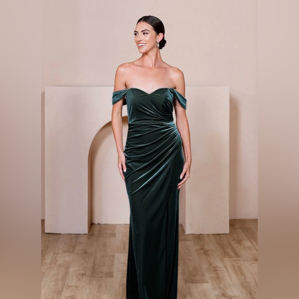New with Tags, Revelry Bridesmaid Dress, Style Ariel, Size 24